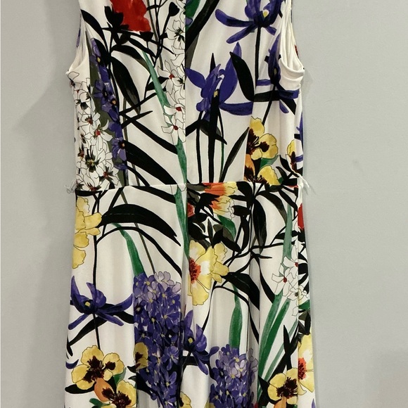 Tommy Hilfiger Floral Multicolor Sleeves V Neck Dress SIZE 6 - Picture 4 of 7